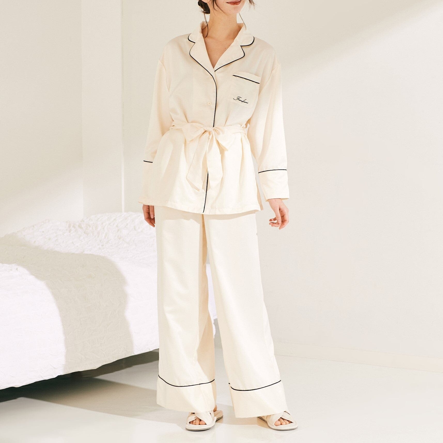 Hyaluronan Logo Pajama  Ivory
